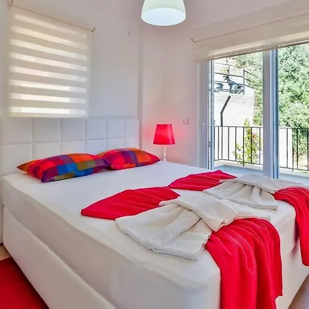Appartement Pera Deluxe With Amazing Sea View